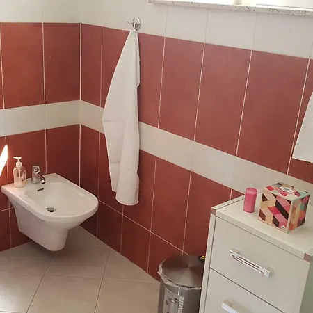 Апартаменты Jana Apartma *