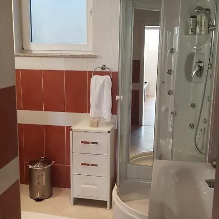 Jana Apartma * Vodice